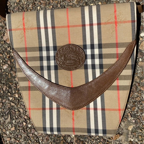 Vintage Burberry Haymarket Bag | Vintage Burberry | Burberry | - Picture 3 of 16